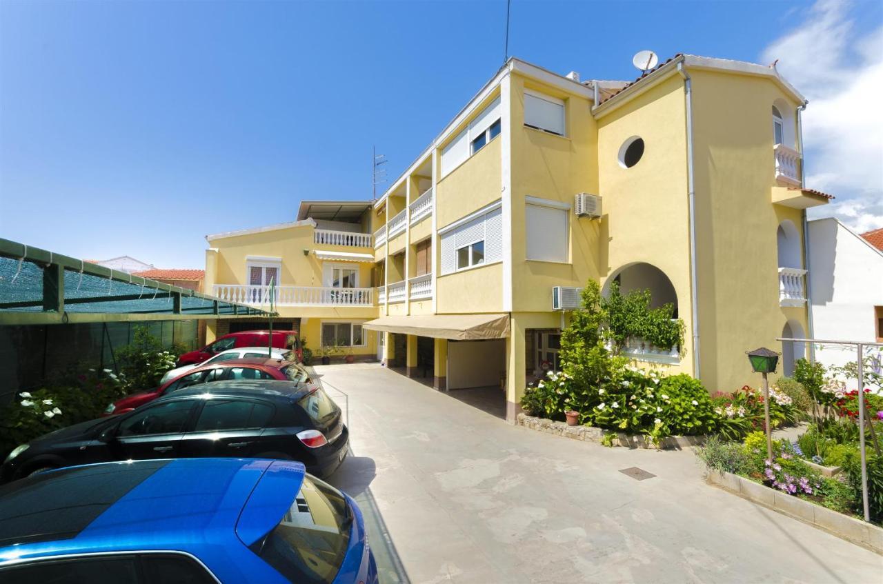 Apartments And Room Take It Easy Tribunj  Ngoại thất bức ảnh