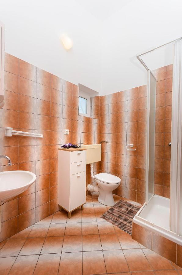 Apartments And Room Take It Easy Tribunj  Ngoại thất bức ảnh