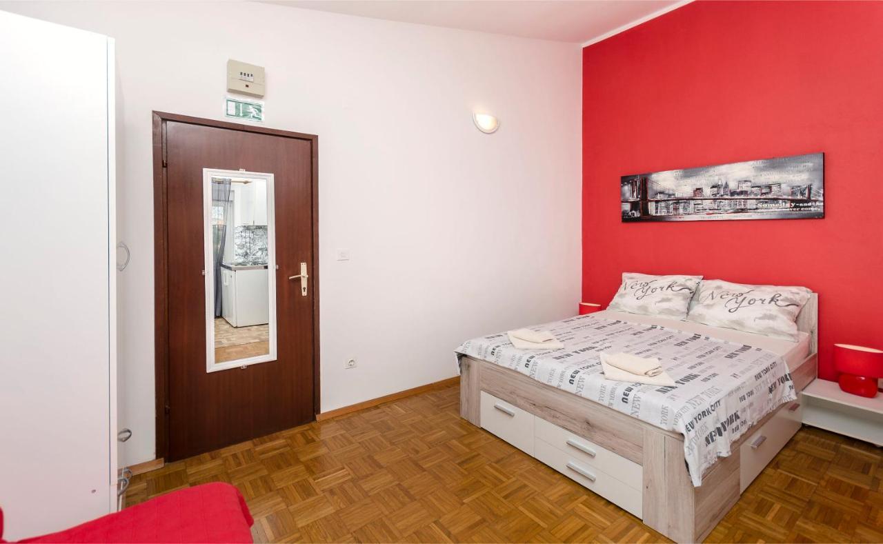 Apartments And Room Take It Easy Tribunj  Ngoại thất bức ảnh