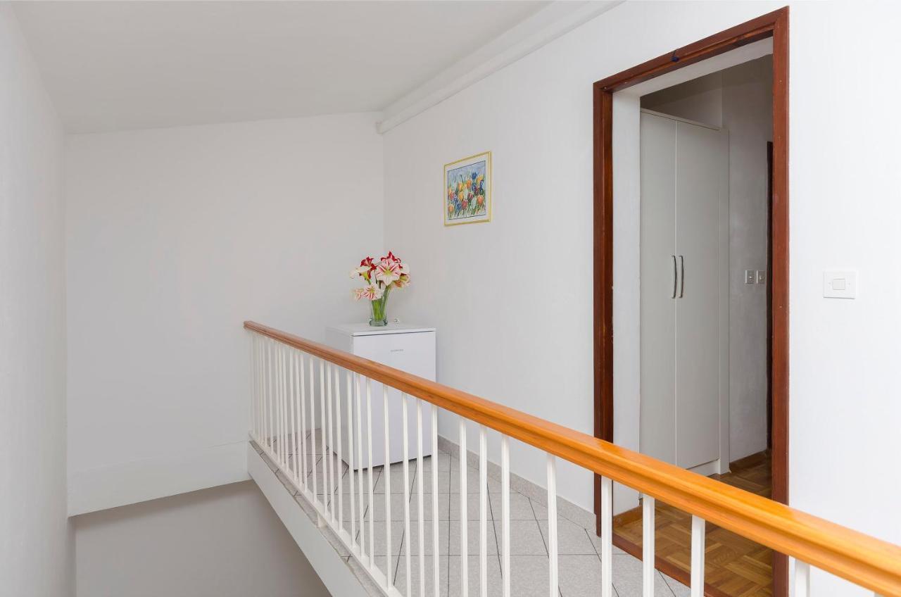 Apartments And Room Take It Easy Tribunj  Ngoại thất bức ảnh